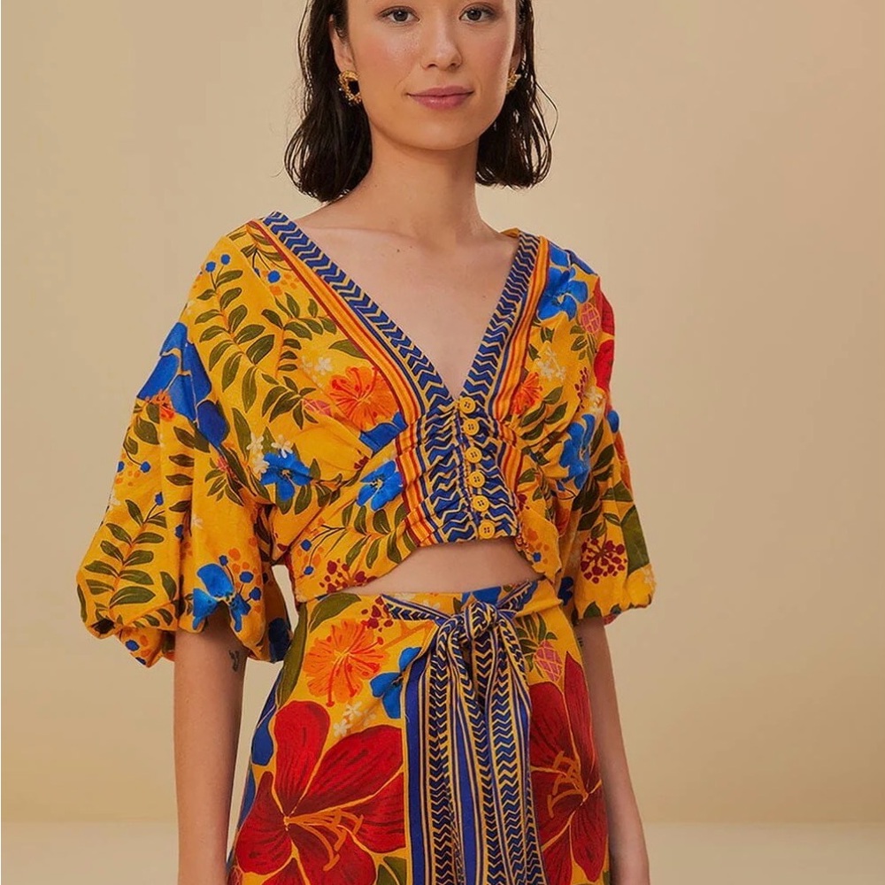 FARM Rio Yellow Floral Yard Lenzing Crop Top